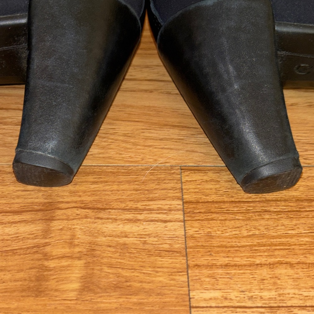 Ecco Women's Black Slip-On Heels - Picture 9 of 10